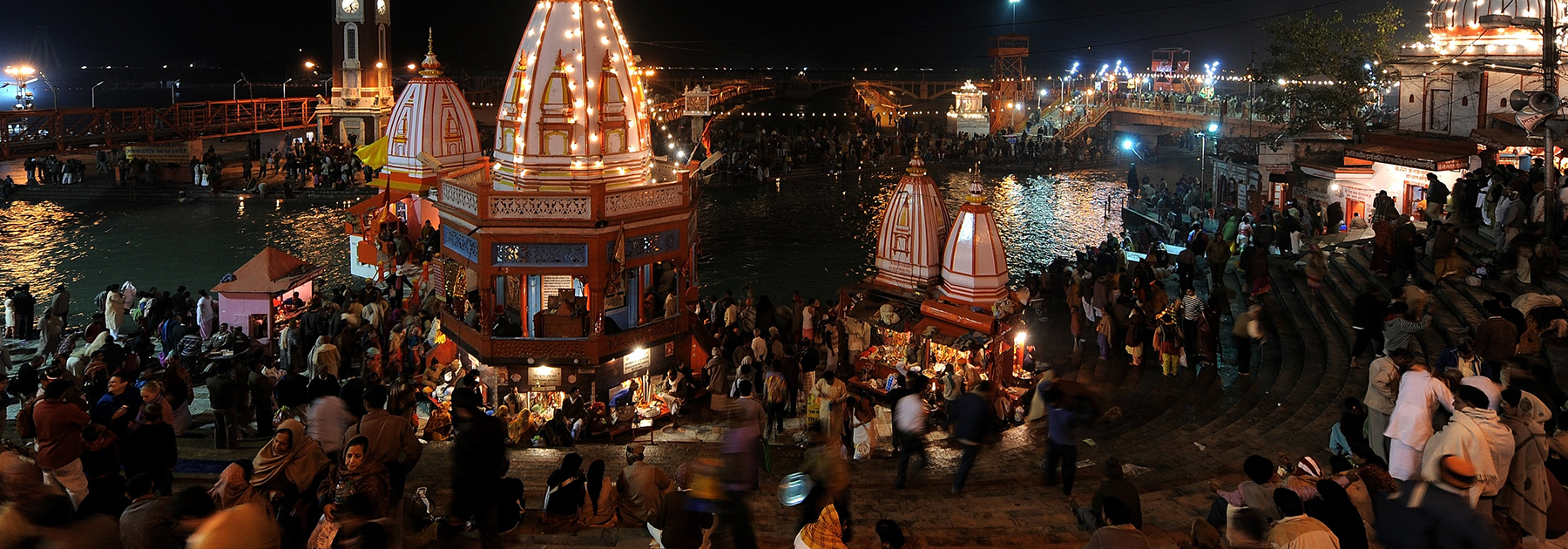 Hindu devotees perform evening prayers on the banks of the river Ganges on Makar Sankranti during the Kumbh Mela festival in Haridwar. (MANAN VATSYAYANA/AFP/Getty Images)